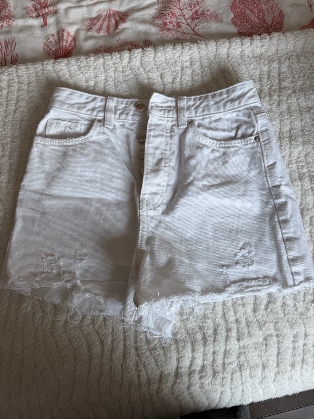 Zara White High-Waist Distressed Denim Shorts